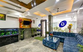 Hotel Grand Qubic Near Delhi Airport