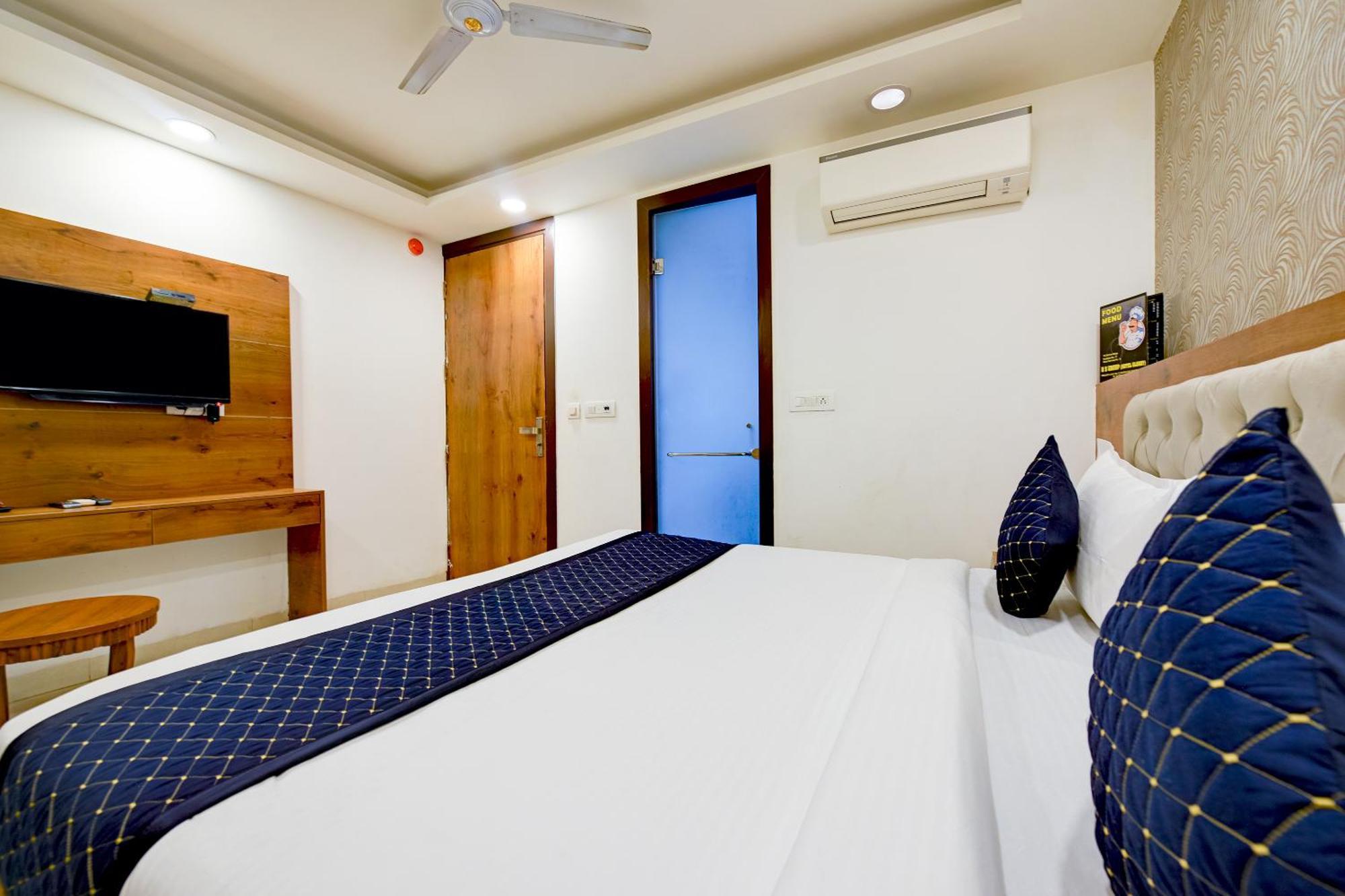 Hotel Grand Qubic Near Delhi Airport New Delhi Exterior photo