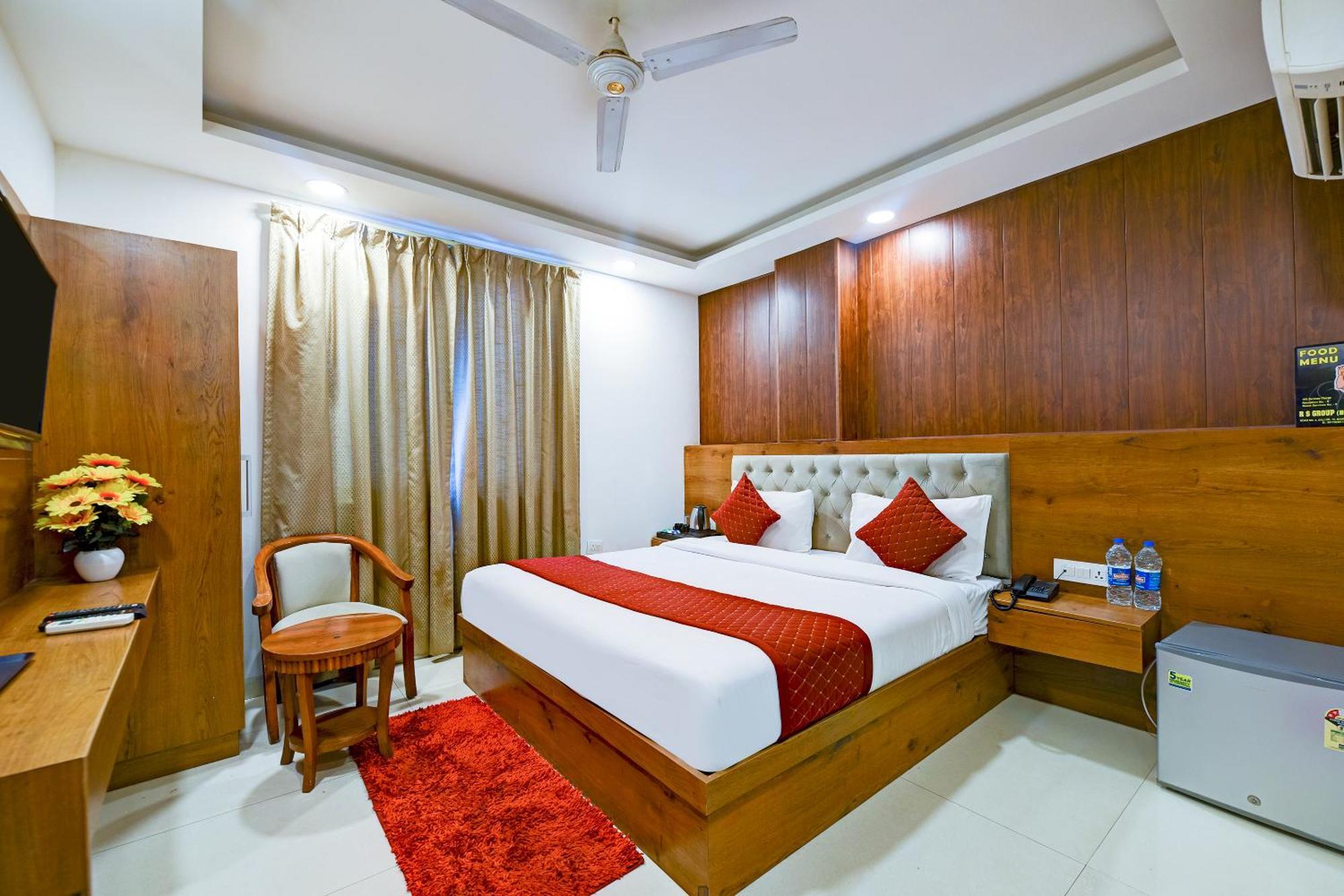 Hotel Grand Qubic Near Delhi Airport New Delhi Exterior photo